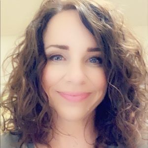 Meet your Posher, Marsha